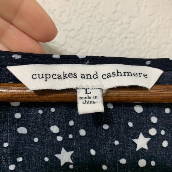 Cupcakes and Cashmere Button Front Crop - Picture 5 of 6